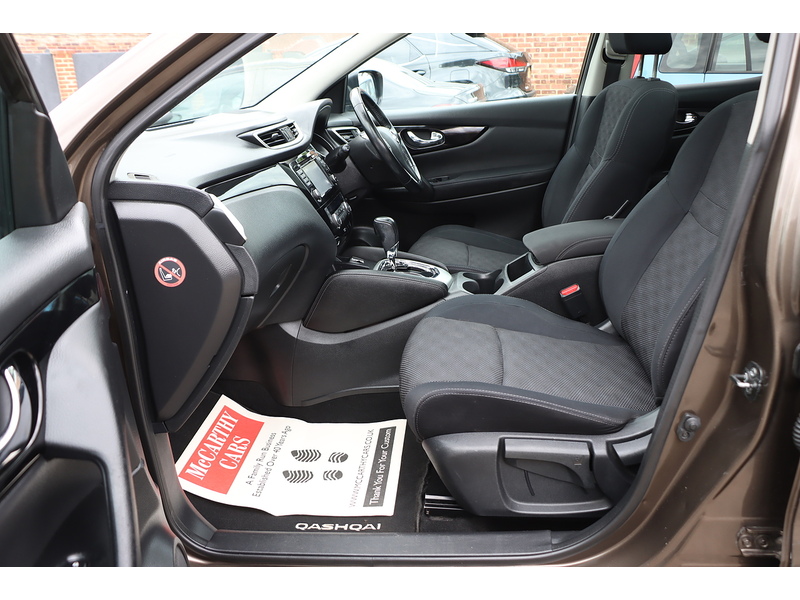 Nissan 1.2 DIG-T N-CONNECTA SUV 5DR PETROL XTRON 2WD AUTO PAN ROOF SATNAV BLUETOOTH REAR & 360 CAMERA PARKING AIDS SAME OWNER FOR 5 YEARS ONLY 63000 MILES SH 92-96 Mitcham Road