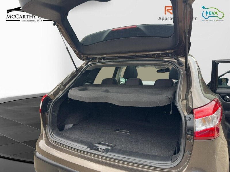 Nissan 1.2 DIG-T N-CONNECTA SUV 5DR PETROL XTRON 2WD AUTO PAN ROOF SATNAV BLUETOOTH REAR & 360 CAMERA PARKING AIDS SAME OWNER FOR 5 YEARS ONLY 63000 MILES SH 92-96 Mitcham Road