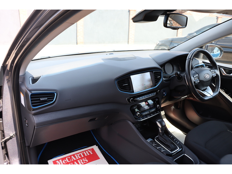 Hyundai 1.6 H-GDI GPF PREMIUM HATCHBACK 5DR PETROL HYBRID DCT AUTO HEATED SEATS SAT NAV BLUETOOTH APPLE CARPLAY REAR CAMERA ONLY 46000 MILES FSH 6 SERVICES 92-96 Mitcham Road