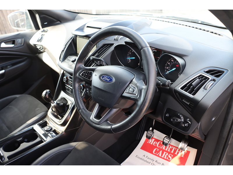 Ford 1.5T ECOBOOST ST-LINE SUV 5DR PETROL MANUAL HEATED SEATS SATNAV BLUETOOTH DAB RADIO REAR CAMERA PARKING AIDS JUST 1 OWNER FROM NEW ONLY 72000 MILES SH 72-74 Mitcham Road