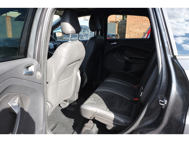 Ford 1.5T ECOBOOST ST-LINE SUV 5DR PETROL MANUAL HEATED SEATS SATNAV BLUETOOTH DAB RADIO REAR CAMERA PARKING AIDS JUST 1 OWNER FROM NEW ONLY 72000 MILES SH 72-74 Mitcham Road