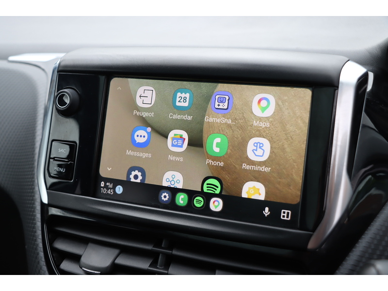 Peugeot 1.2 PURETECH GT LINE SUV 5DR PETROL EAT AUTO PAN ROOF SAT NAV BLUETOOTH DAB STEREO APPLE CARPLAY REAR CAMERA PARKING AIDS 2 OWNERS ONLY 40000 MILES SH 72-74 Mitcham Road