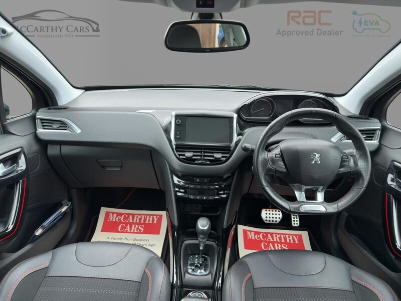 Peugeot 1.2 PURETECH GT LINE SUV 5DR PETROL EAT AUTO PAN ROOF SAT NAV BLUETOOTH DAB STEREO APPLE CARPLAY REAR CAMERA PARKING AIDS 2 OWNERS ONLY 40000 MILES SH 72-74 Mitcham Road