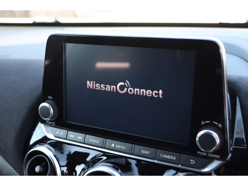 Nissan 1.0 DIG-T TEKNA+ SUV 5DR PETROL DCT AUTO HEATED SEATS SAT NAV BLUETOOTH STEREO APPLE CARPLAY REAR CAM PARKING AIDS 2 OWNERS 45000 MILES FSH 6 SERVICES 72-74 Mitcham Road