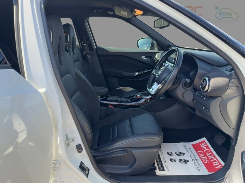 Nissan 1.0 DIG-T TEKNA+ SUV 5DR PETROL DCT AUTO HEATED SEATS SAT NAV BLUETOOTH STEREO APPLE CARPLAY REAR CAM PARKING AIDS 2 OWNERS 45000 MILES FSH 6 SERVICES 72-74 Mitcham Road