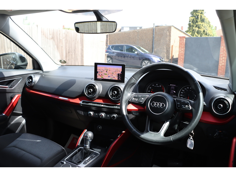 Audi 1.0 TFSI 30 SPORT SUV 5DR PETROL S TRONIC AUTO SATNAV BLUETOOTH DAB CD  APPLE CARPLAY PARKING AIDS 2 OWNERS 49000 MILES FSH NO ULEZ CHARGE 72-74 Mitcham Road