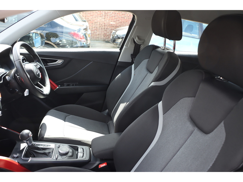 Audi 1.0 TFSI 30 SPORT SUV 5DR PETROL S TRONIC AUTO SATNAV BLUETOOTH DAB CD  APPLE CARPLAY PARKING AIDS 2 OWNERS 49000 MILES FSH NO ULEZ CHARGE 72-74 Mitcham Road