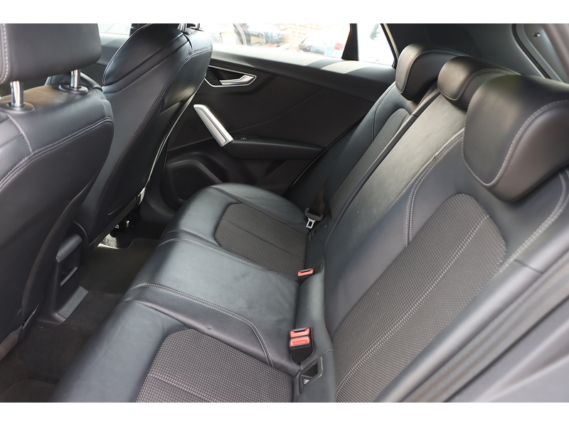 Audi 2.0 TFSI 40 S LINE SUV 5DR PETROL S TRONIC QUATTRO AUTO SAT NAV BLUETOOTH DAB APPLE CARPLAY PARKING AIDS 2 OWNERS 72000 MILES FULL SH NO ULEZ CHARGE 72-74 Mitcham Road