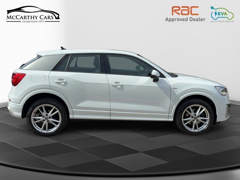 Audi 2.0 TFSI 40 S LINE SUV 5DR PETROL S TRONIC QUATTRO AUTO SAT NAV BLUETOOTH DAB APPLE CARPLAY PARKING AIDS 2 OWNERS 72000 MILES FULL SH NO ULEZ CHARGE 72-74 Mitcham Road