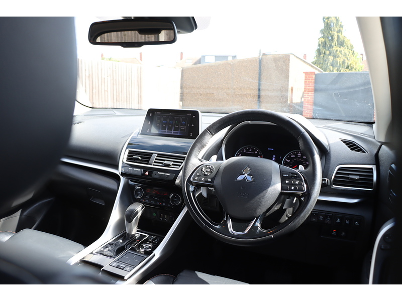 Mitsubishi 1.5T GPF 4 SUV 5DR PETROL CVT 4WD AUTO SUNROOF HEATED SEATS SAT NAV BLUETOOTH APPLE CARPLAY REAR CAM PARKING AIDS 2 OWNERS 79000 MILES FSH 5 SERVICES 72-74 Mitcham Road