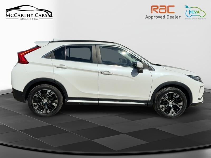Mitsubishi 1.5T GPF 4 SUV 5DR PETROL CVT 4WD AUTO SUNROOF HEATED SEATS SAT NAV BLUETOOTH APPLE CARPLAY REAR CAM PARKING AIDS 2 OWNERS 79000 MILES FSH 5 SERVICES 72-74 Mitcham Road