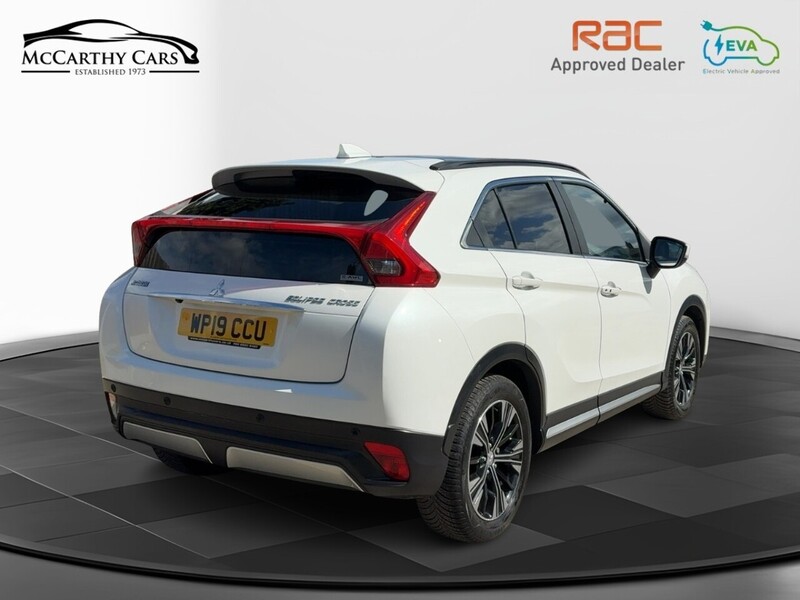 Mitsubishi 1.5T GPF 4 SUV 5DR PETROL CVT 4WD AUTO SUNROOF HEATED SEATS SAT NAV BLUETOOTH APPLE CARPLAY REAR CAM PARKING AIDS 2 OWNERS 79000 MILES FSH 5 SERVICES 72-74 Mitcham Road