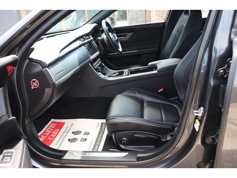Jaguar 2.0I R-SPORT SALOON 4DR PETROL AWD AUTO HEATED SEATS SAT NAV BLUETOOTH DAB STEREO PARKING AIDS 2 OWNERS ONLY 81000 MILES FSH 9 SERVICES NO ULEZ CHARGE 72-74 Mitcham Road
