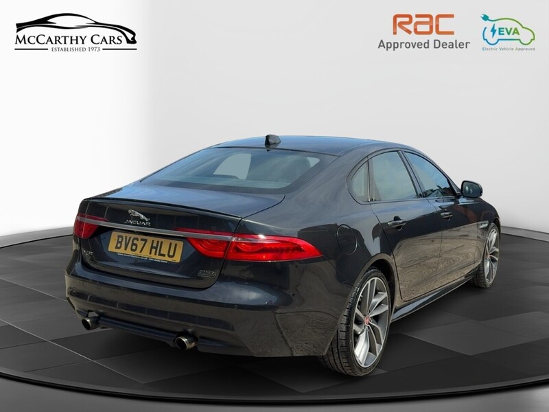 Jaguar 2.0I R-SPORT SALOON 4DR PETROL AWD AUTO HEATED SEATS SAT NAV BLUETOOTH DAB STEREO PARKING AIDS 2 OWNERS ONLY 81000 MILES FSH 9 SERVICES NO ULEZ CHARGE 72-74 Mitcham Road