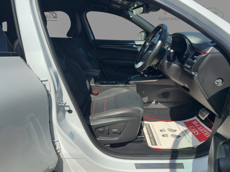 Renault 1.6 E-TECH R.S. LINE SUV 5DR PETROL HYBRID 2WD AUTO HEATED SEATS SATNAV BLUETOOTH APPLE CARPLAY REAR CAMERA PARKING AIDS 2 OWNERS ONLY 60000 MILES FSH 72-74 Mitcham Road