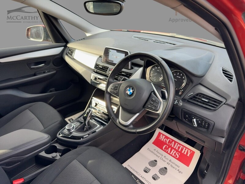 BMW 220I 2.0 GPF SE MPV 5DR PETROL DCT AUTO SAT NAV BLUETOOTH DAB STEREO CD PLAYER USB INPUT AIR CON PARKING AIDS ONLY 39000 MILES SH NO ULEZ CHARGE 72-74 Mitcham Road