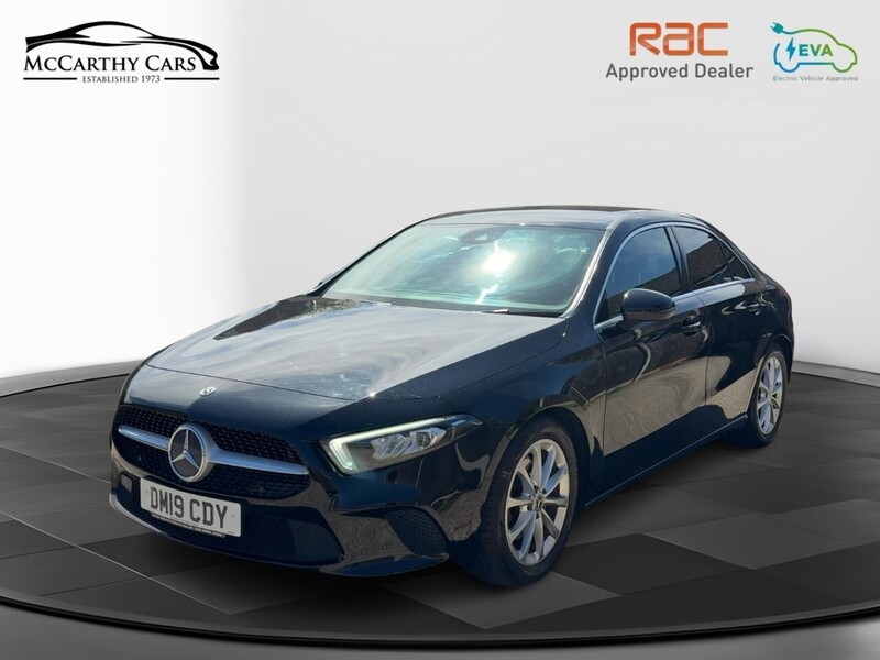 Mercedes-Benz A200 1.3 SPORT SALOON 4DR PETROL 7G-DCT AUTO SAT NAV BLUETOOTH DAB STEREO REAR CAMERA WITH PARKING AIDS JUST 2 OWNERS ONLY 67000 MILES FSH 5 SERVICES 72-74 Mitcham Road