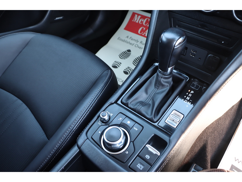 Mazda 2.0 SKYACTIV-G SPORT NAV+ SUV 5DR PETROL AUTO HEATED SEATS SAT NAV BLUETOOTH DAB STEREO REAR CAM PARKING AIDS 2 OWNERS ONLY 29000 MILES FSH 5 SERVICES 72-74 Mitcham Road