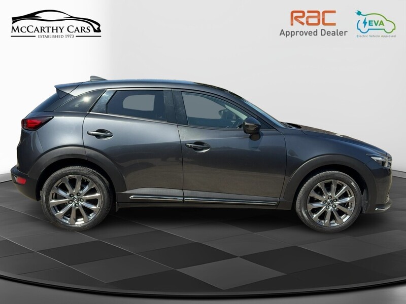 Mazda 2.0 SKYACTIV-G SPORT NAV+ SUV 5DR PETROL AUTO HEATED SEATS SAT NAV BLUETOOTH DAB STEREO REAR CAM PARKING AIDS 2 OWNERS ONLY 29000 MILES FSH 5 SERVICES 72-74 Mitcham Road