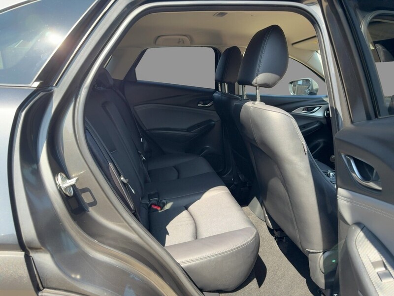 Mazda 2.0 SKYACTIV-G SPORT NAV+ SUV 5DR PETROL AUTO HEATED SEATS SAT NAV BLUETOOTH DAB STEREO REAR CAM PARKING AIDS 2 OWNERS ONLY 29000 MILES FSH 5 SERVICES 72-74 Mitcham Road