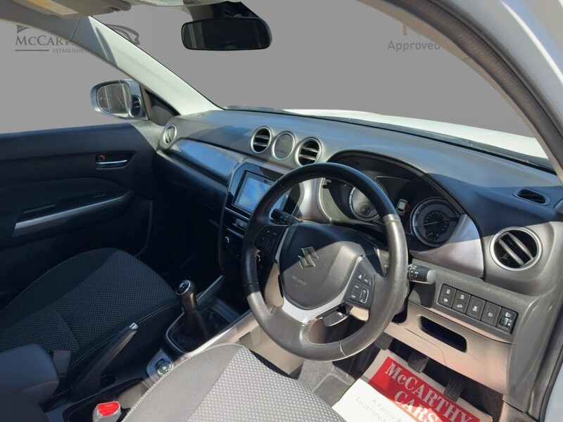 Suzuki 1.0 BOOSTERJET SZ-T SUV 5DR ALLGRIP PETROL MANUAL SAT NAV BLUETOOTH DAB RADIO APPLE CARPLAY REAR CAMERA PARKING AIDS JUST 2 OWNERS ONLY 61000 MILES SH 72-74 Mitcham Road