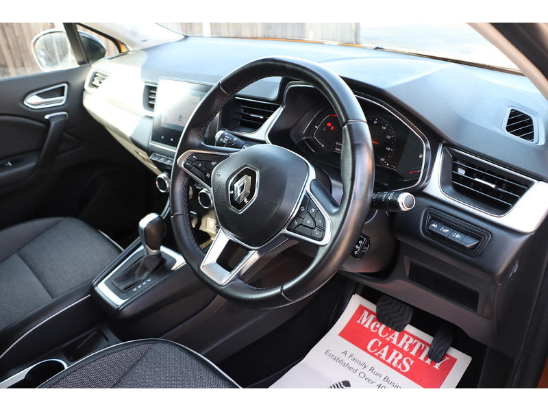 Renault 1.3 TCE BOSE LAUNCH EDITION SUV 5DR PETROL EDC AUTO SATNAV BLUETOOTH STEREO APPLE CARPLAY REAR CAMERA PARKING AIDS 2 OWNERS 42000 MILES FSH 6 SERVICES 72-74 Mitcham Road
