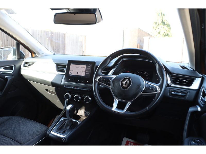 Renault 1.3 TCE BOSE LAUNCH EDITION SUV 5DR PETROL EDC AUTO SATNAV BLUETOOTH STEREO APPLE CARPLAY REAR CAMERA PARKING AIDS 2 OWNERS 42000 MILES FSH 6 SERVICES 72-74 Mitcham Road