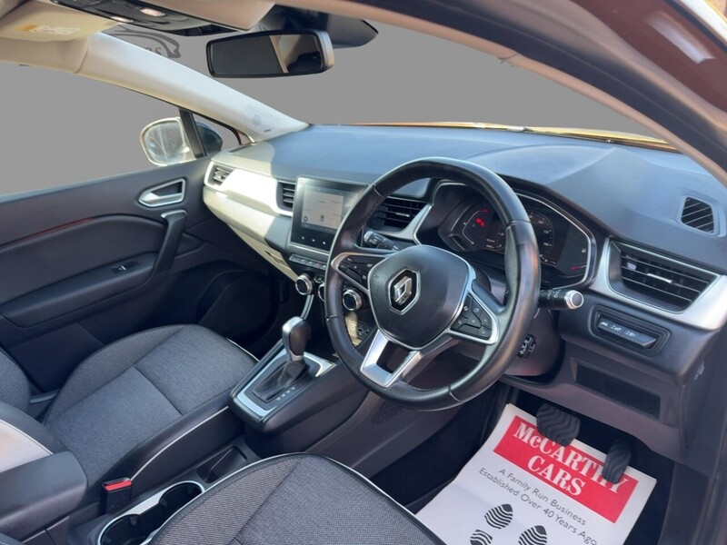 Renault 1.3 TCE BOSE LAUNCH EDITION SUV 5DR PETROL EDC AUTO SATNAV BLUETOOTH STEREO APPLE CARPLAY REAR CAMERA PARKING AIDS 2 OWNERS 42000 MILES FSH 6 SERVICES 72-74 Mitcham Road