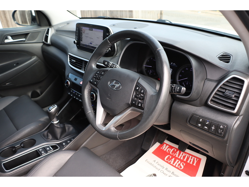 Hyundai 1.6 T-GDI PREMIUM SE SUV 5DR PETROL MANUAL SUNROOF HEATED SEATS SAT NAV BLUETOOTH APPLE CARPLAY REAR CAMERA 2 OWNERS ONLY 37000 MILES FSH 5 SERVICES 72-74 Mitcham Road