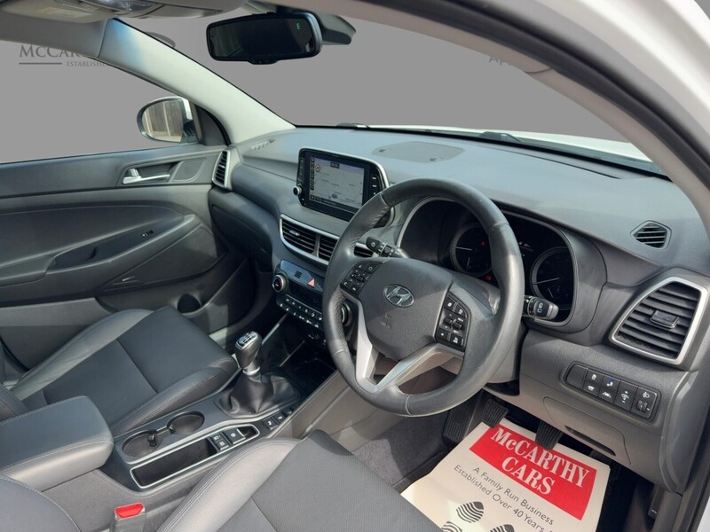 Hyundai 1.6 T-GDI PREMIUM SE SUV 5DR PETROL MANUAL SUNROOF HEATED SEATS SAT NAV BLUETOOTH APPLE CARPLAY REAR CAMERA 2 OWNERS ONLY 37000 MILES FSH 5 SERVICES 72-74 Mitcham Road