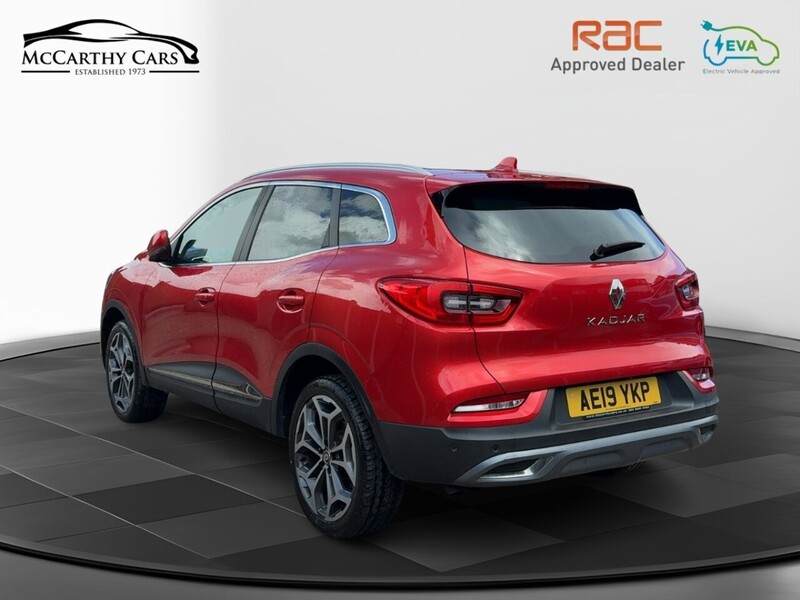 Renault 1.3 TCE GT LINE SUV PETROL AUTO PAN ROOF HEATED SEATS SATNAV BLUETOOTH RADIO APPLE CARPLAY REAR CAMERA PARKING AIDS JUST 2 OWNERS ONLY 37000 MILES FSH 72-74 Mitcham Road