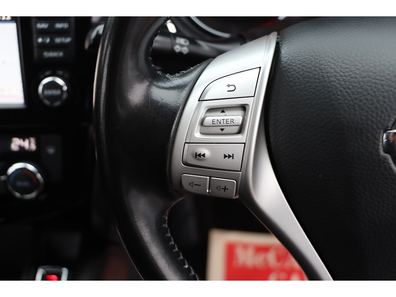 Nissan 1.2 DIG-T N-CONNECTA SUV 5DR PETROL 2WD MANUAL BLUETOOTH DAB STEREO CD PLAYER AUX INPUT PARKING AIDS ONLY 39000 MILES SH NO ULEZ CHARGE 72-74 Mitcham Road