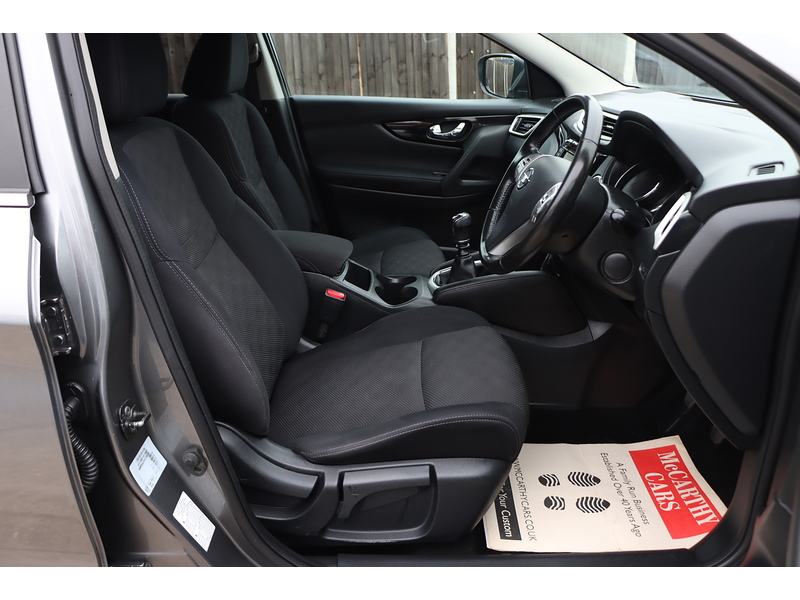 Nissan 1.2 DIG-T N-CONNECTA SUV 5DR PETROL 2WD MANUAL BLUETOOTH DAB STEREO CD PLAYER AUX INPUT PARKING AIDS ONLY 39000 MILES SH NO ULEZ CHARGE 72-74 Mitcham Road
