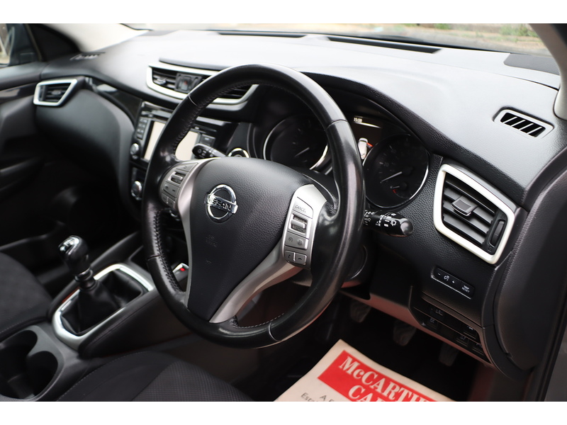 Nissan 1.2 DIG-T N-CONNECTA SUV 5DR PETROL 2WD MANUAL BLUETOOTH DAB STEREO CD PLAYER AUX INPUT PARKING AIDS ONLY 39000 MILES SH NO ULEZ CHARGE 72-74 Mitcham Road