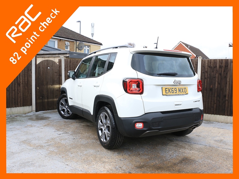 Jeep 1.3 GSE T4 LIMITED SUV 5DR PETROL DDCT AUTO HEATED SEATS SAT NAV BLUETOOTH DAB STEREO PARKING AIDS 2 OWNERS SAME OWNER FOR 3 YEARS ONLY 34000 MILES SH 72-74 Mitcham Road