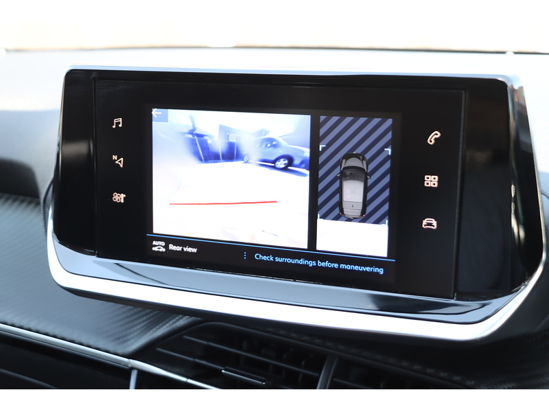 Peugeot 1.2 PURETECH ALLURE PREMIUM HATCHBACK 5DR PETROL EAT AUTO SAT NAV BLUETOOTH APPLE CARPLAY REAR CAMERA PARKING AIDS 1 OWNER FROM NEW 27000 MILES FSH 72-74 Mitcham Road
