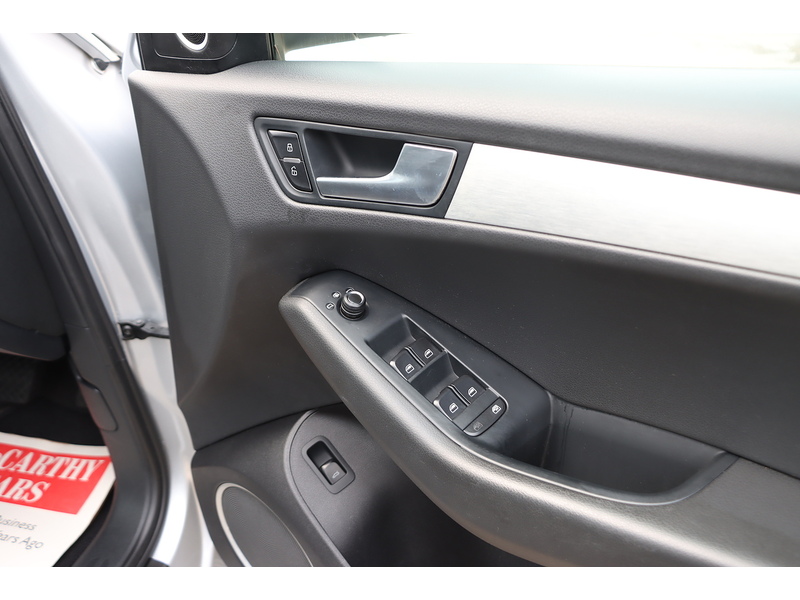 Audi 2.0 TFSI S line Special Edition SUV 5dr Petrol S Tronic quattro Euro 5 (211 ps) 72-74 Mitcham Road