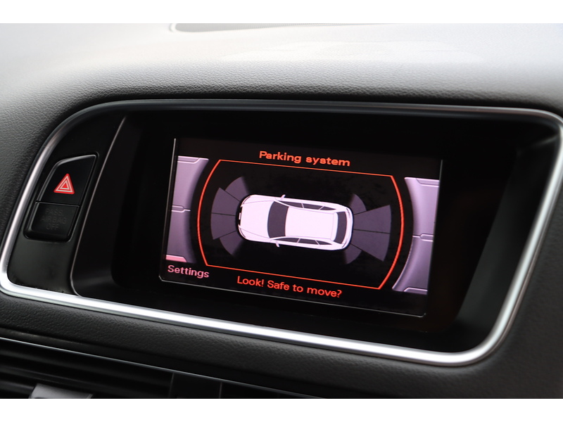Audi 2.0 TFSI S line Special Edition SUV 5dr Petrol S Tronic quattro Euro 5 (211 ps) 72-74 Mitcham Road