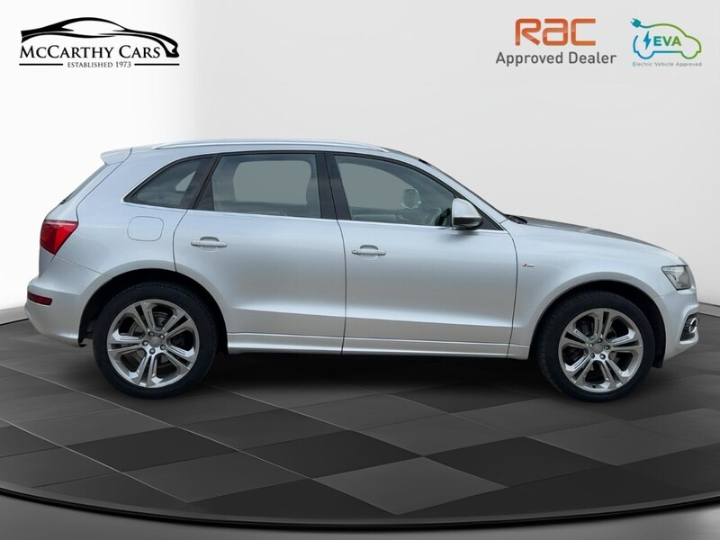 Audi 2.0 TFSI S line Special Edition SUV 5dr Petrol S Tronic quattro Euro 5 (211 ps) 72-74 Mitcham Road
