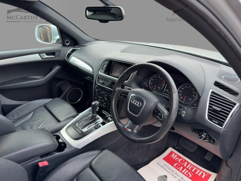 Audi 2.0 TFSI S line Special Edition SUV 5dr Petrol S Tronic quattro Euro 5 (211 ps) 72-74 Mitcham Road