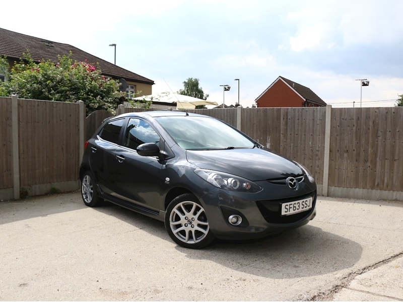 Mazda Venture Edition Hatchback 1.3 Manual Petrol SAT NAV 72-74 Mitcham Road