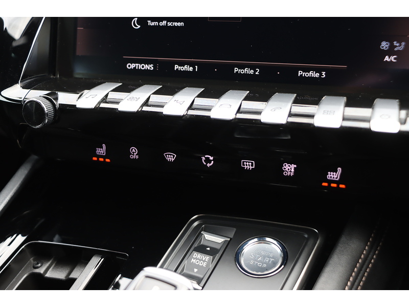 Peugeot 1.6 PURETECH GT LINE ESTATE 5DR PETROL EAT AUTO HEATED SEATS SAT NAV BLUETOOTH DAB STEREO APPLE CARPLAY REAR CAMERA PARKING AIDS ONLY 69000 MILES SH 72-74 Mitcham Road
