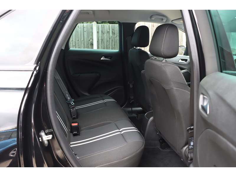 Vauxhall 1.2 TURBO GS SUV 5DR PETROL AUTO SATNAV BLUETOOTH DAB RADIO APPLE CARPLAY REAR CAMERA PARKING AIDS 1 OWNER FROM NEW ONLY 3500 MILES FSH NO ULEZ CHARGE 72-74 Mitcham Road