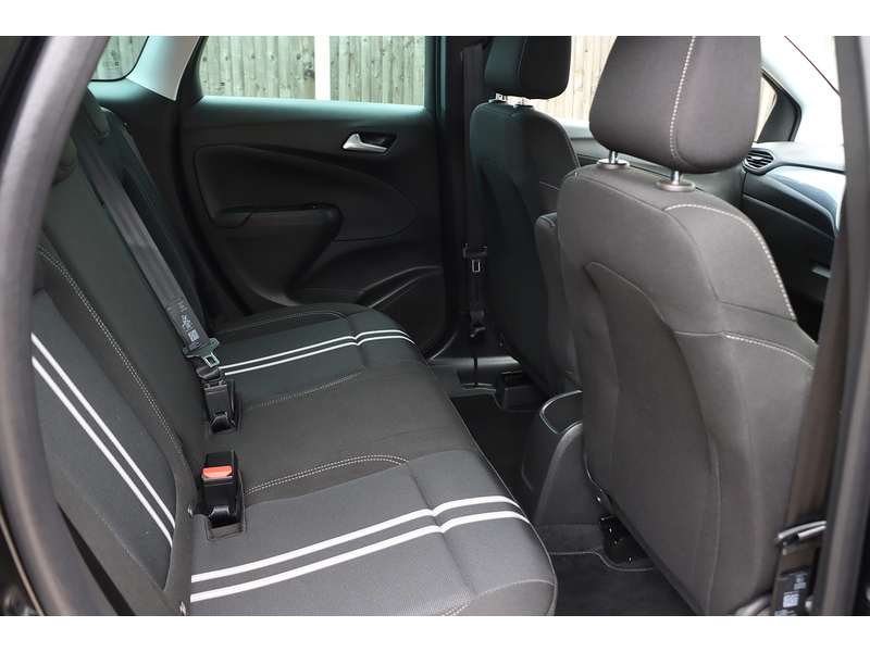 Vauxhall 1.2 TURBO GS SUV 5DR PETROL AUTO SATNAV BLUETOOTH DAB RADIO APPLE CARPLAY REAR CAMERA PARKING AIDS 1 OWNER FROM NEW ONLY 3500 MILES FSH NO ULEZ CHARGE 72-74 Mitcham Road