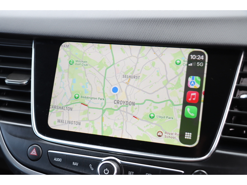 Vauxhall 1.2 TURBO GS SUV 5DR PETROL AUTO SATNAV BLUETOOTH DAB RADIO APPLE CARPLAY REAR CAMERA PARKING AIDS 1 OWNER FROM NEW ONLY 3500 MILES FSH NO ULEZ CHARGE 72-74 Mitcham Road