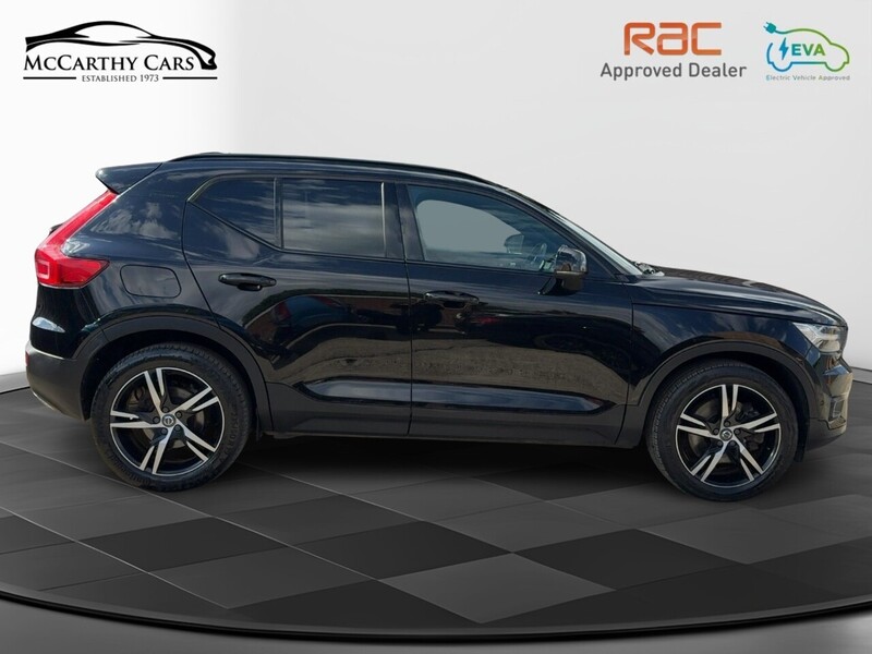 Volvo 1.5H T5 TWIN ENGINE RECHARGE 10.7KWH R-DESIGN SUV 5DR PETROL PLUG-IN HYBRID AUTO SUNROOF HEATED SEATS SATNAV BLUETOOTH APPLE CARPLAY JUST 2 OWNERS FSH 72-74 Mitcham Road