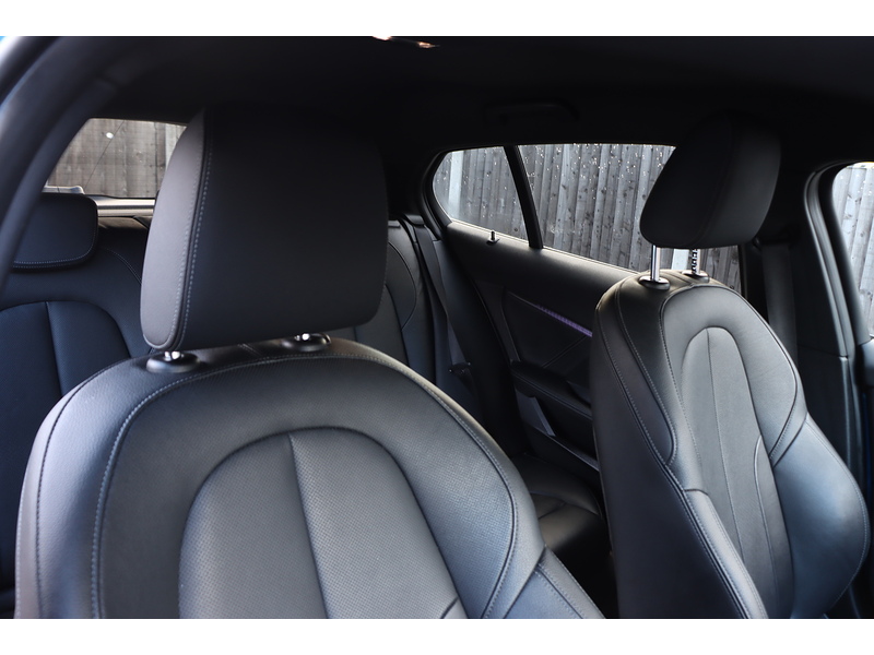 BMW 1.5 M SPORT 5DR HATCHBACK PETROL MANUAL HEATED SEATS SAT NAV BLUETOOTH DAB STEREO APPLE CARPLAY REAR CAMERA PARKING AIDS 2 OWNERS ONLY 49000 MILES FSH 72-74 Mitcham Road
