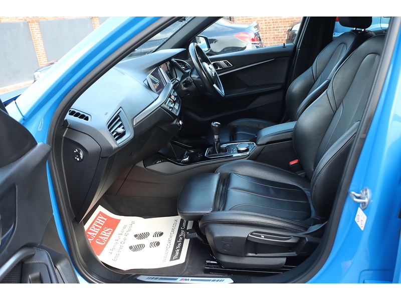 BMW 1.5 M SPORT 5DR HATCHBACK PETROL MANUAL HEATED SEATS SAT NAV BLUETOOTH DAB STEREO APPLE CARPLAY REAR CAMERA PARKING AIDS 2 OWNERS ONLY 49000 MILES FSH 72-74 Mitcham Road