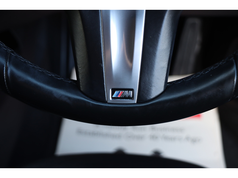 BMW 1.5 M SPORT 5DR HATCHBACK PETROL MANUAL HEATED SEATS SAT NAV BLUETOOTH DAB STEREO APPLE CARPLAY REAR CAMERA PARKING AIDS 2 OWNERS ONLY 49000 MILES FSH 72-74 Mitcham Road