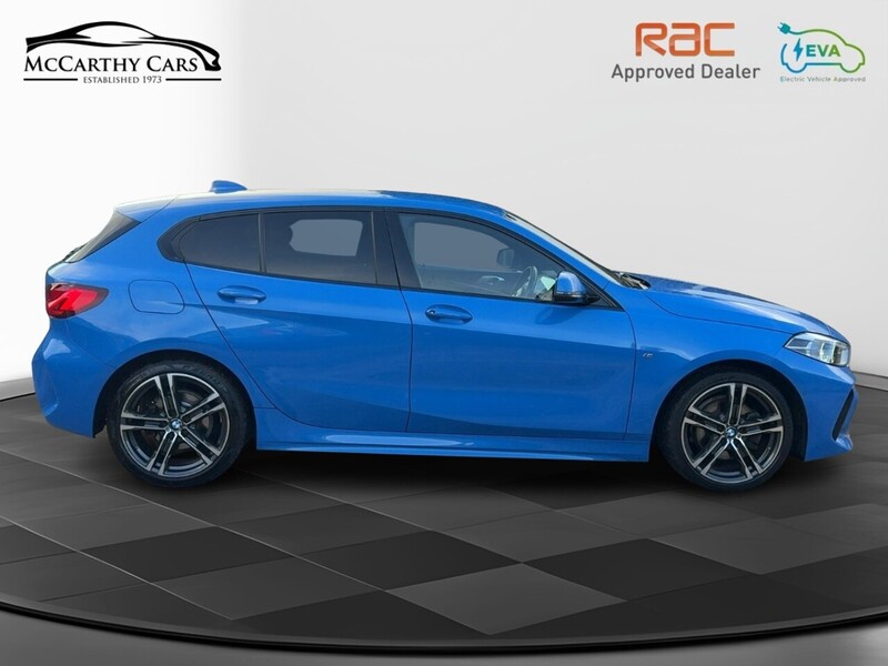 BMW 1.5 M SPORT 5DR HATCHBACK PETROL MANUAL HEATED SEATS SAT NAV BLUETOOTH DAB STEREO APPLE CARPLAY REAR CAMERA PARKING AIDS 2 OWNERS ONLY 49000 MILES FSH 72-74 Mitcham Road